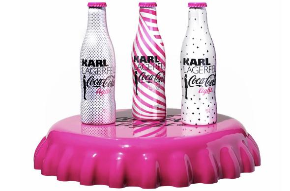 Actu mode et people : Karl Lagerfeld prête son talent à Coca Cola
